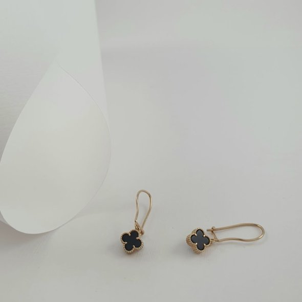 Σκουλαρίκια κρεμαστά με λουλούδι από μαύρο Όνυχα