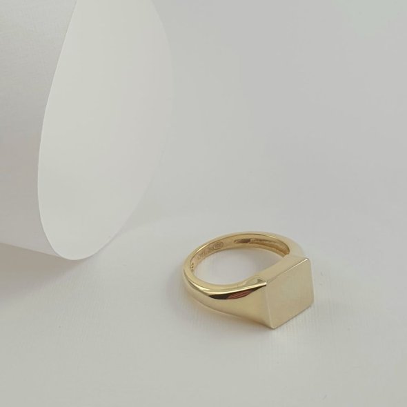 Δαχτυλίδι σεβαλιέ τετράγωνο γυαλιστερό - ΚΙΤΡΙΝΟ, ΑΣΗΜΙ - 1