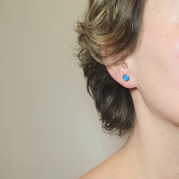 Σκουλαρίκια κολλητά στρόγγυλα με μπλε Οπάλιο - ΚΙΤΡΙΝΟ, ΑΣΗΜΙ - 2