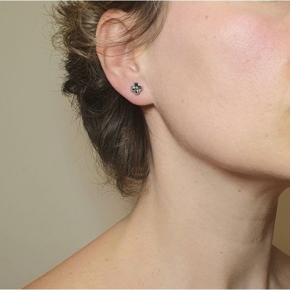 Σκουλαρίκια κολλητά λουλούδι - ΛΕΥΚΟ, ΑΣΗΜΙ - 2