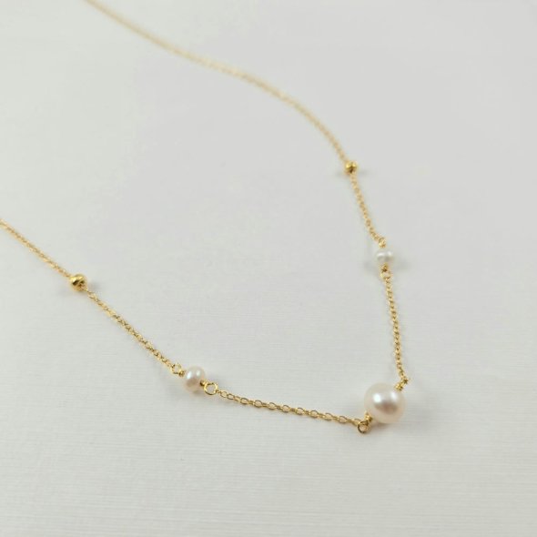 Κολιέ αλυσίδα με Μαργαριτάρια & χρυσές σφαίρες - ΚΙΤΡΙΝΟ, ΑΣΗΜΙ, ΜΑΡΓΑΡΙΤΑΡΙ, WHITE