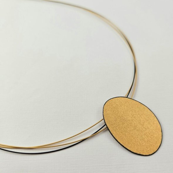 Κολιέ με οβάλ μενταγιόν - ΚΙΤΡΙΝΟ-ΜΑΥΡΟ, ΑΣΗΜΙ - 1