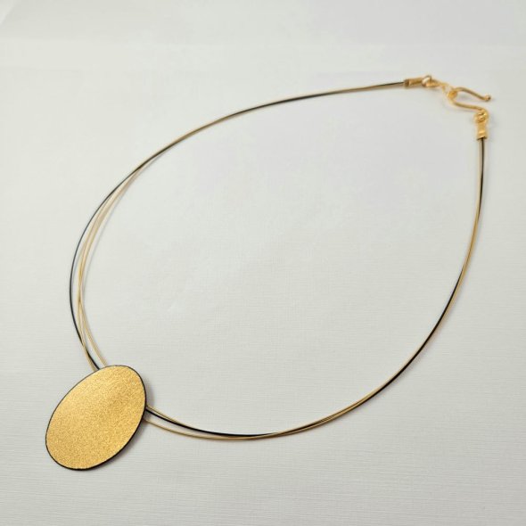 Κολιέ με οβάλ μενταγιόν - ΚΙΤΡΙΝΟ-ΜΑΥΡΟ, ΑΣΗΜΙ - 2