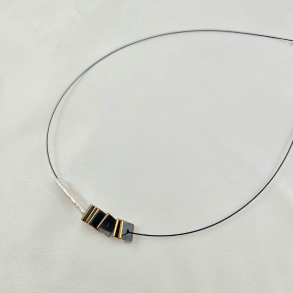 Κολιέ με Μαργαριτάρι & Αιματίτη - ΚΙΤΡΙΝΟ, ΑΣΗΜΙ, ΜΑΡΓΑΡΙΤΑΡΙ, WHITE, ΑΙΜΑΤΙΤΗΣ, BLACK