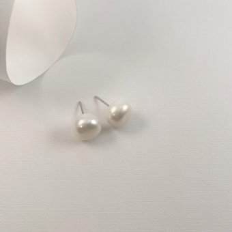 Σκουλαρίκια κουμπτωτά με μαργαριτάρια. - ΛΕΥΚΟ, MOTHER OF PEARL - 1